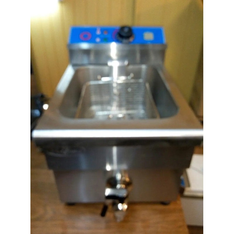 Фритюрниця електрична Vektor DF 10