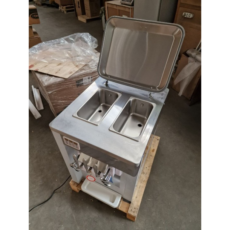 Фрізер для м'якого морозива EWT INOX BQL808-2 (pump)