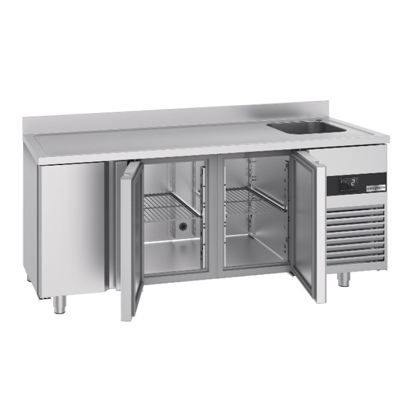 Холодильний стіл GGM Gastro KTF420BAR-EF