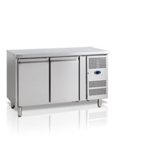 Холодильний стіл TEFCOLD SK6210