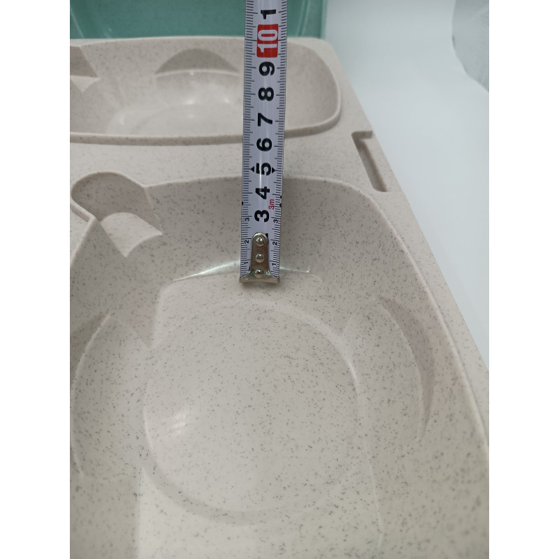 Термопіднос на 6 відділень з замком, 540 x 380 x 120 mm TT--006NL Gastro Plast PE Зелено-кремовий