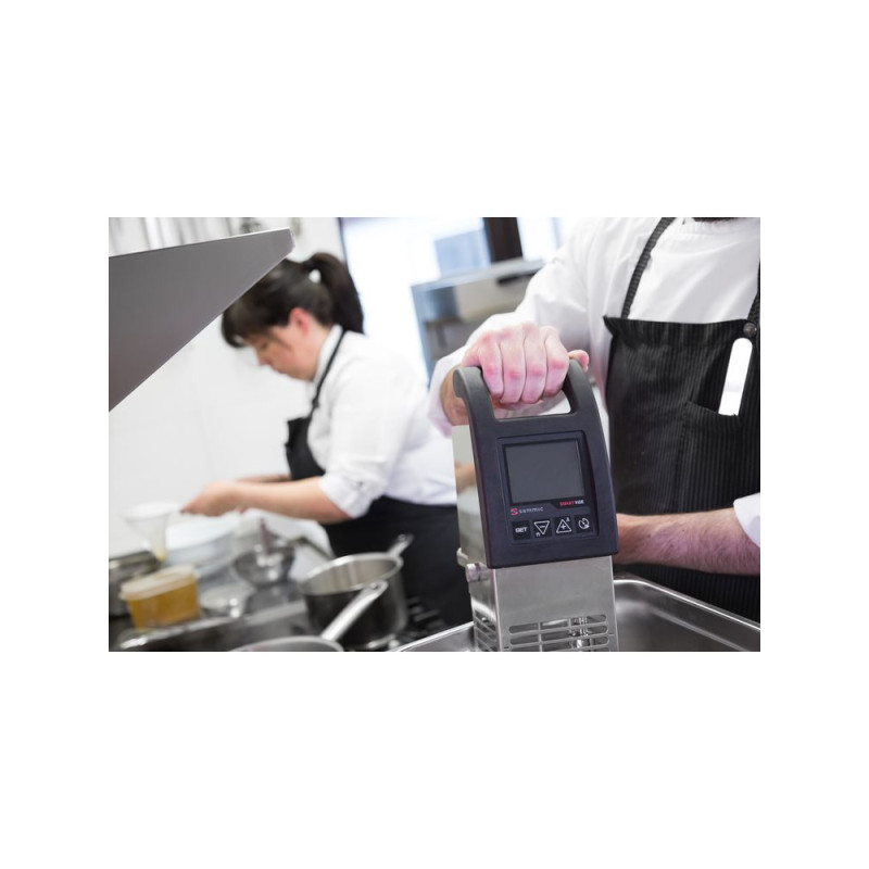 Занурювальний термостат для приготування їжі Sous Vide 7, на макс.56 літрів, функція Bluetooth 1180120 Hendi